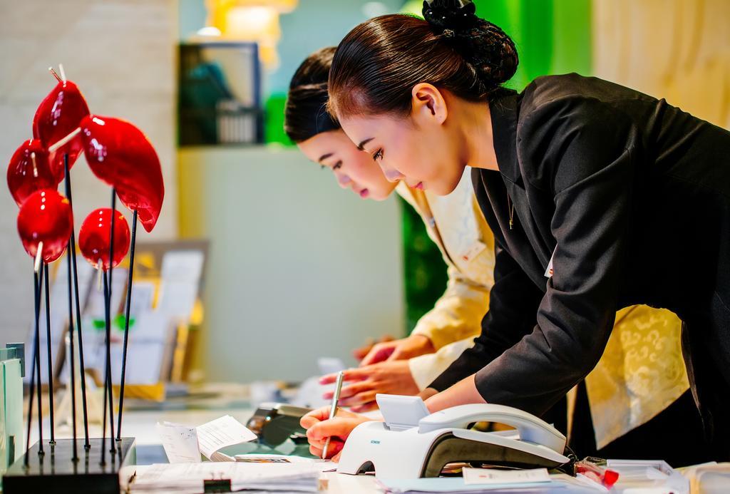 Weihai Haiyue Jianguo Hotel Buitenkant foto