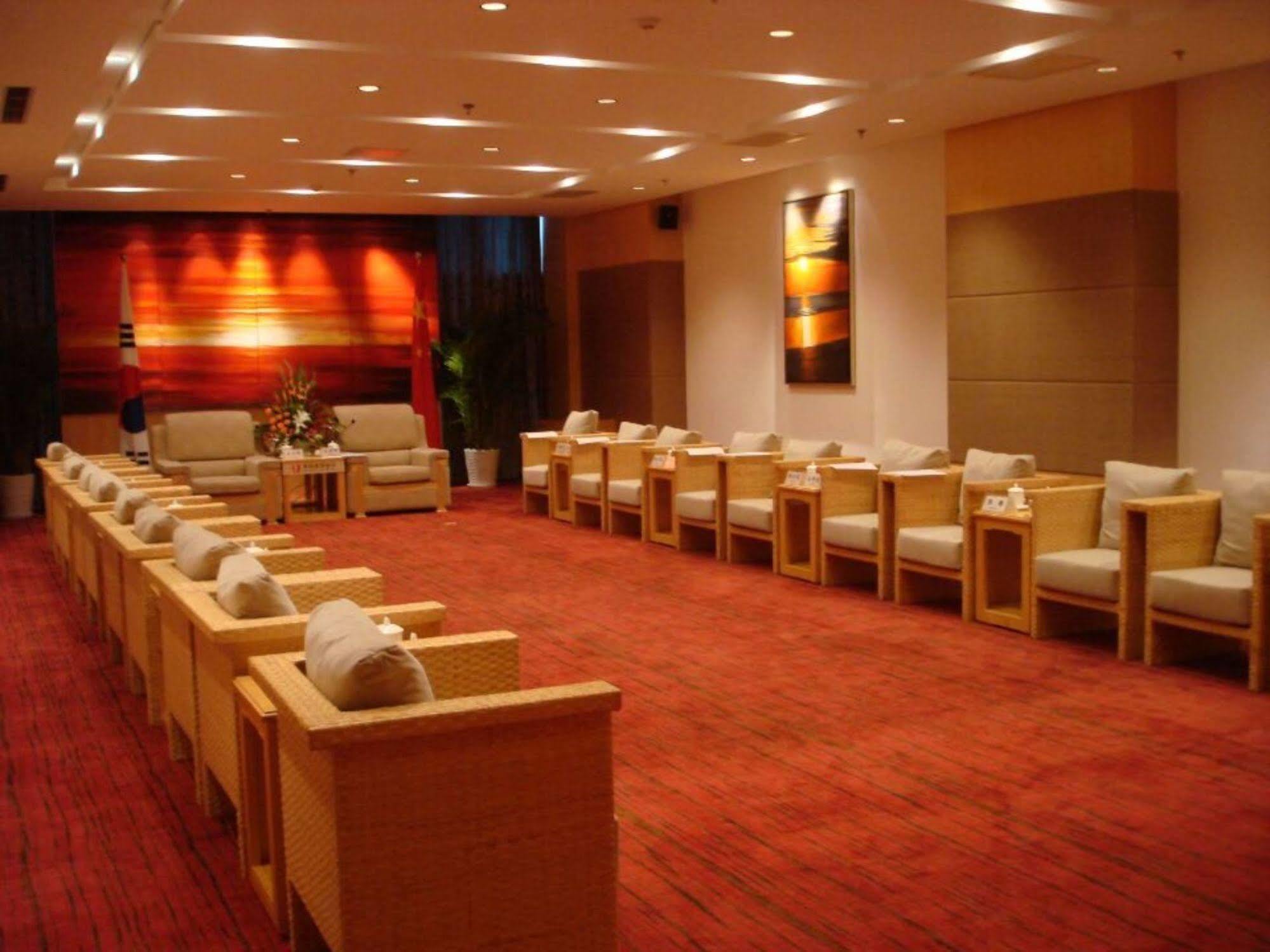 Weihai Haiyue Jianguo Hotel Buitenkant foto