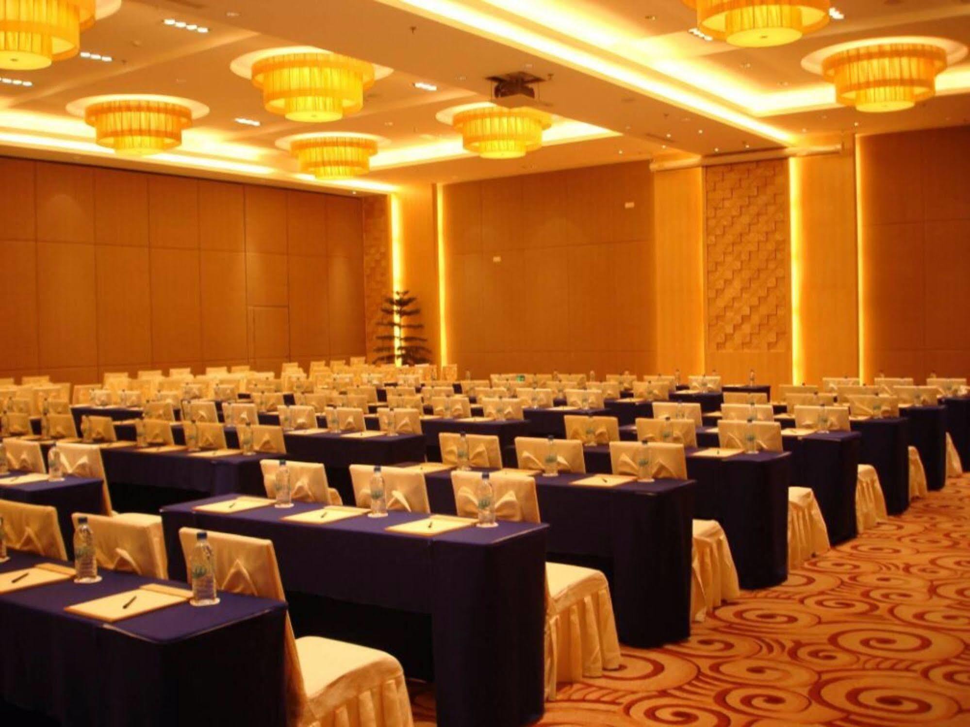 Weihai Haiyue Jianguo Hotel Buitenkant foto