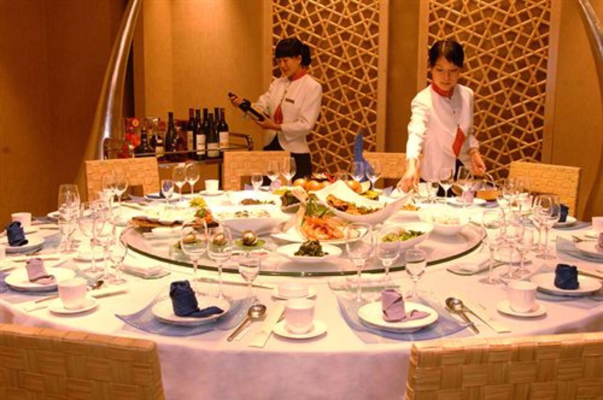 Weihai Haiyue Jianguo Hotel Buitenkant foto